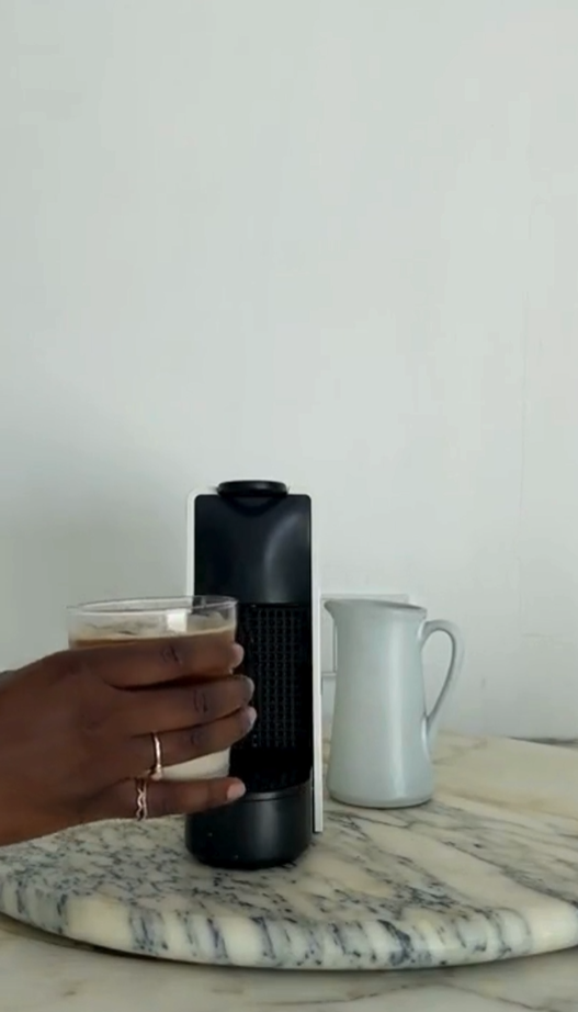 Minimalist Interior Aesthetic Reel – clean lines and soft lighting